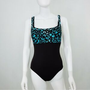 Profile by Gottex women’s one piece bathing suit